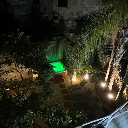 Rada Room&suite ファヴィニャーナ