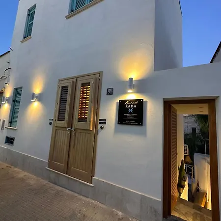 Rada Room&suite ファヴィニャーナ