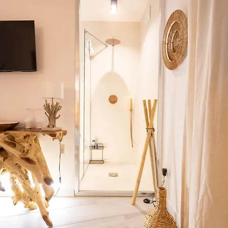 ゲストハウス Rada Room&suite ファヴィニャーナ