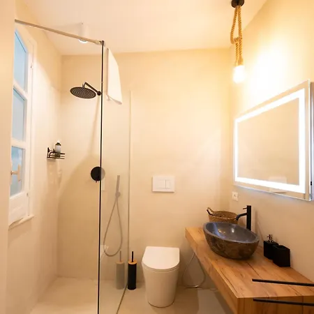 Rada Room&suite ゲストハウス ファヴィニャーナ