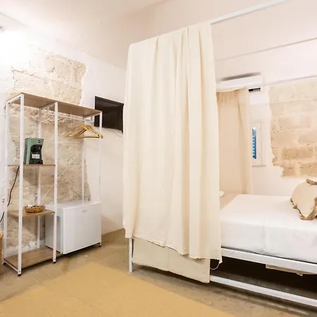 ゲストハウス Rada Room&suite ファヴィニャーナ